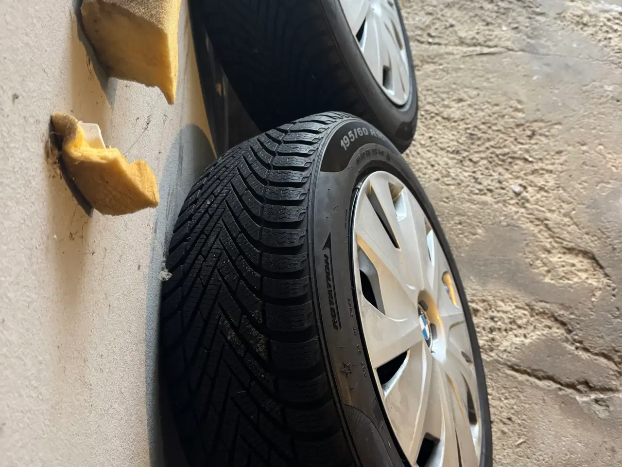 Billede 2 - BMW stålfælg orginal 16 tommer 5x120 med vinterdæk