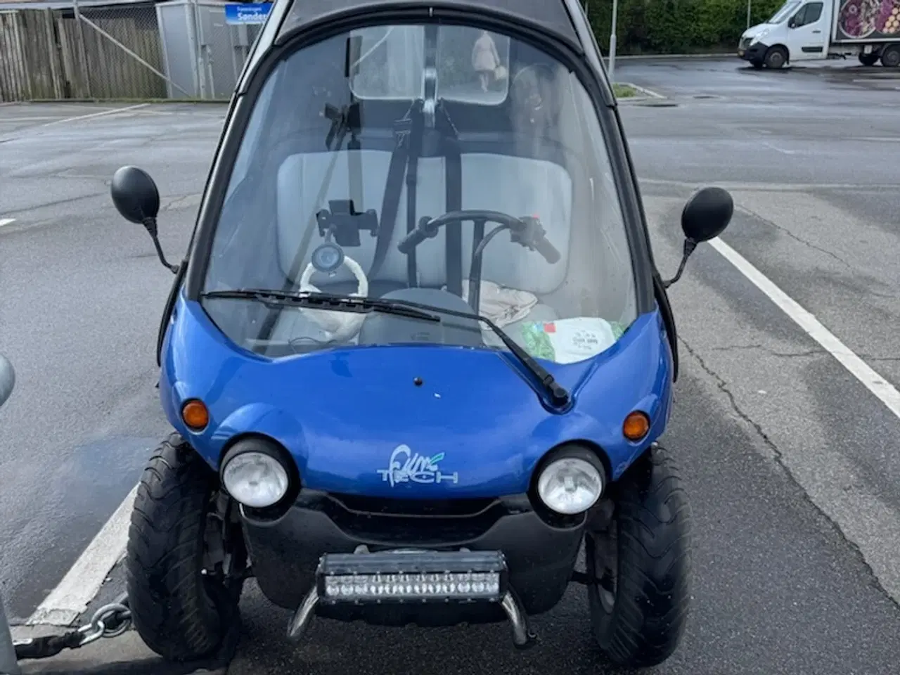 Billede 1 - Stor knallert 