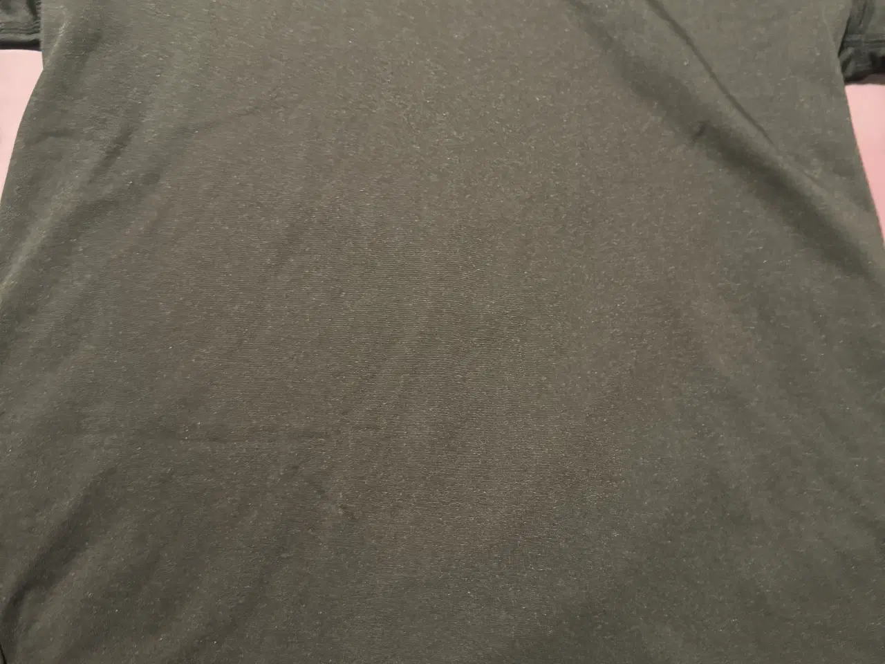 Billede 4 - To toppe sælges 