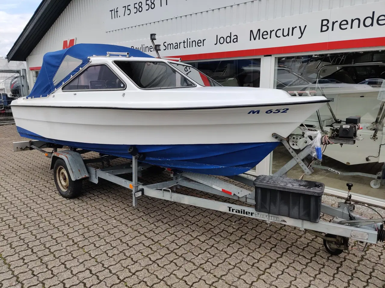 Billede 2 - 17 HT med 40 hk Mercury 4-takt ELPT 4-cyl.