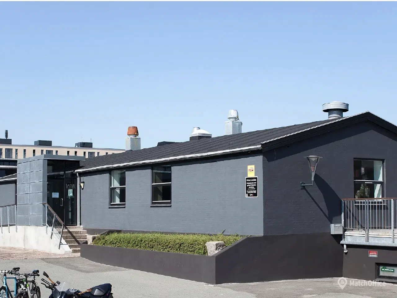 Billede 4 - Hyggeligt kontor med mulighed for parkering lige ved indgangen