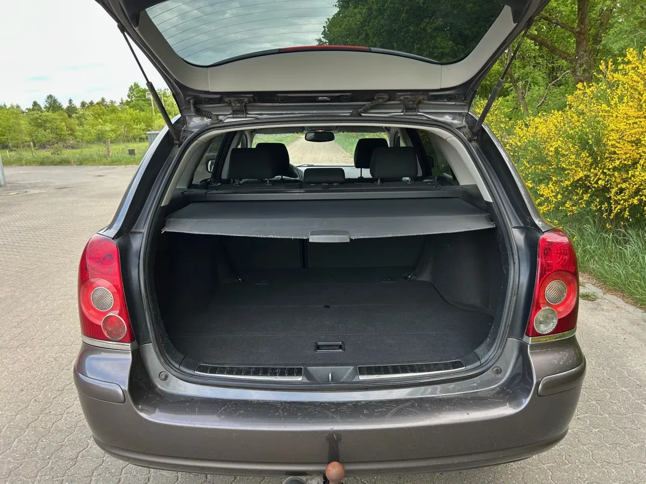 Billede 5 - Toyota Avensis Sol 1,8 vvt-i Stc. Nysynet.