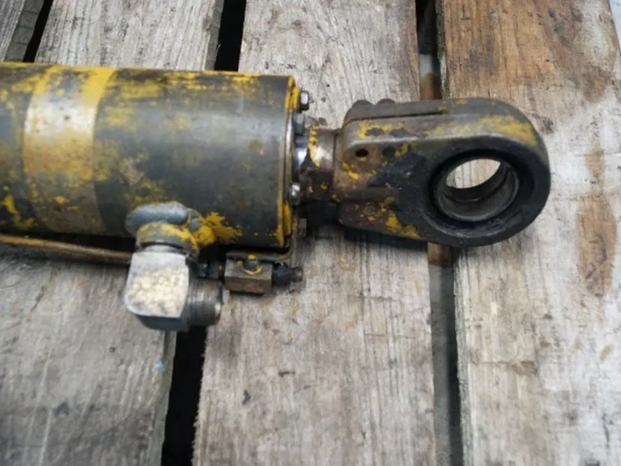 Billede 7 - Hydrema 805 Styrecylinder 330325