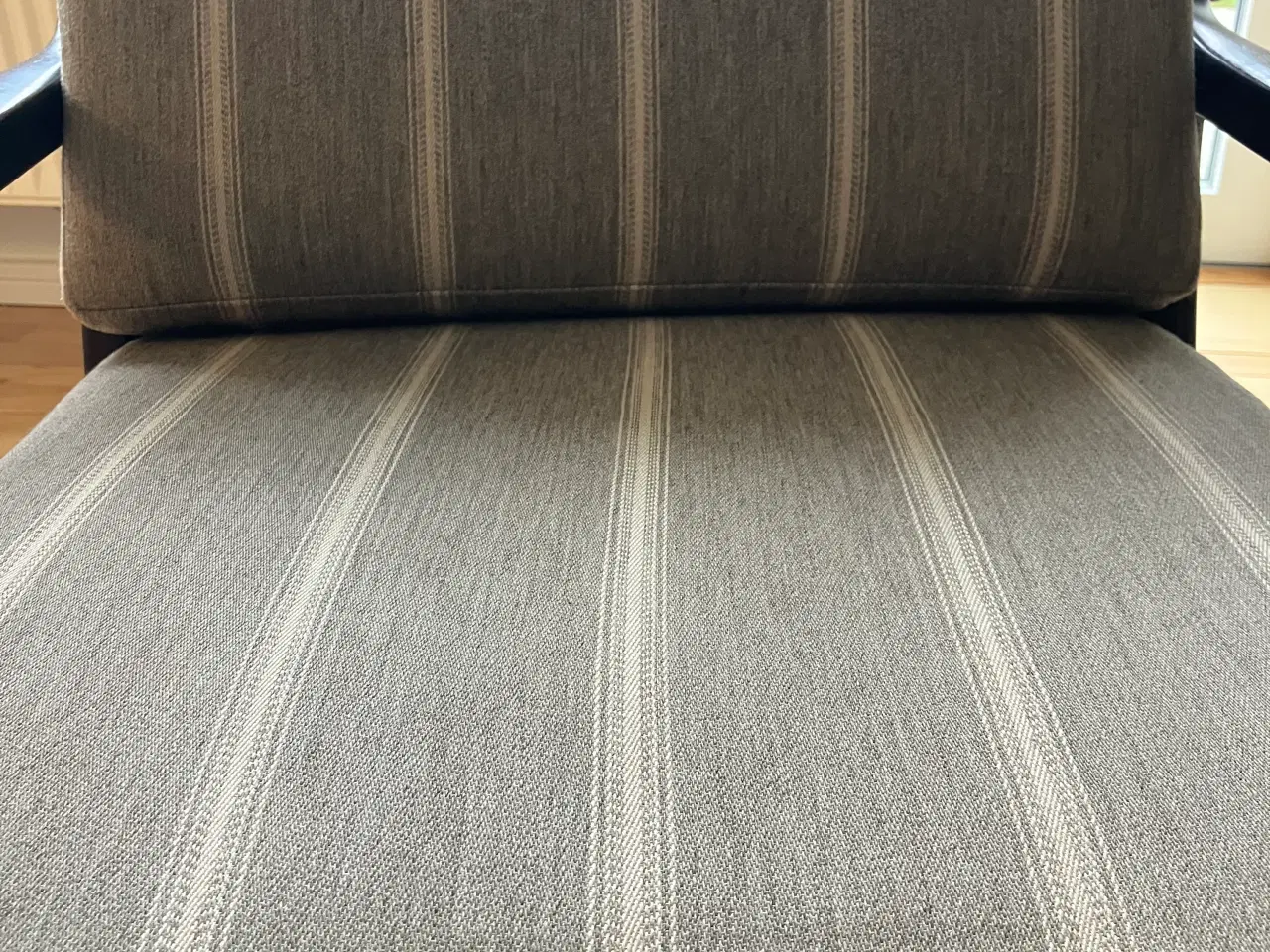 Billede 10 - Lænestol Ole Wanscher i mahoni og uldbetrak ny POL