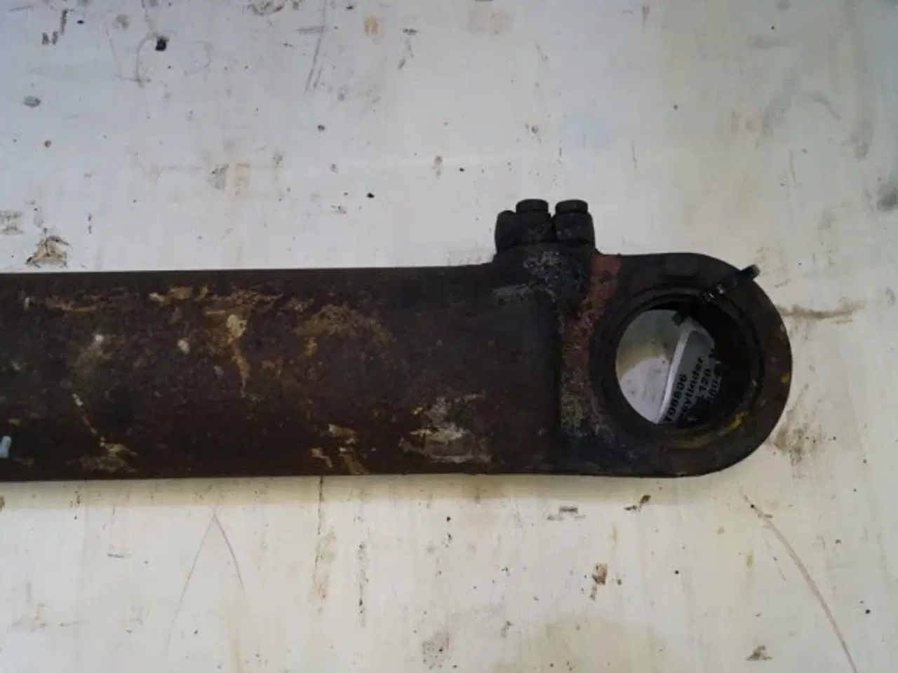 Billede 8 - Volvo L120 Styrecylinder V. VOE11088049
