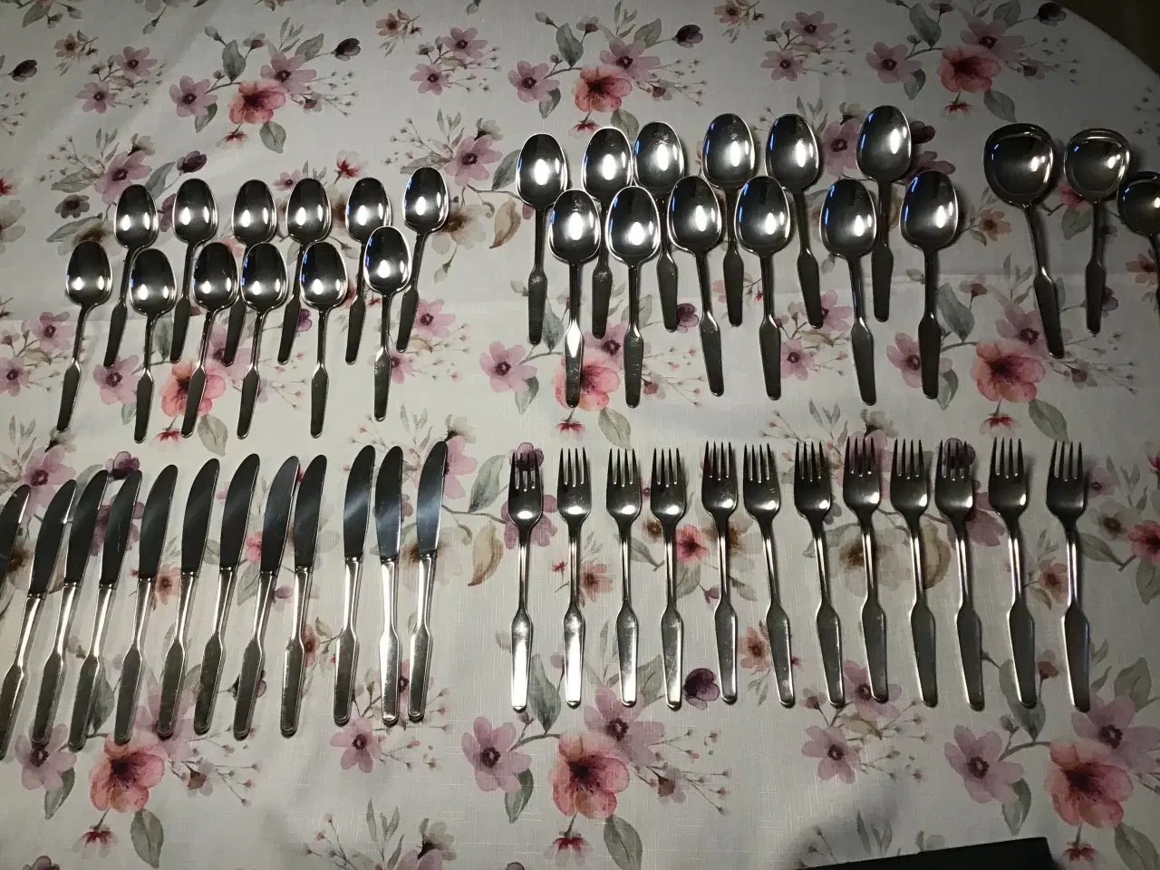 Billede 2 - 12 personers bestik