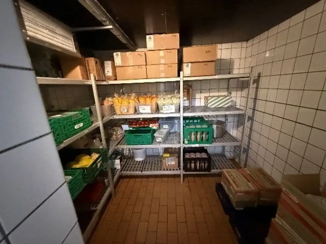 Billede 1 - 4 fag stålreoler (uden indhold)