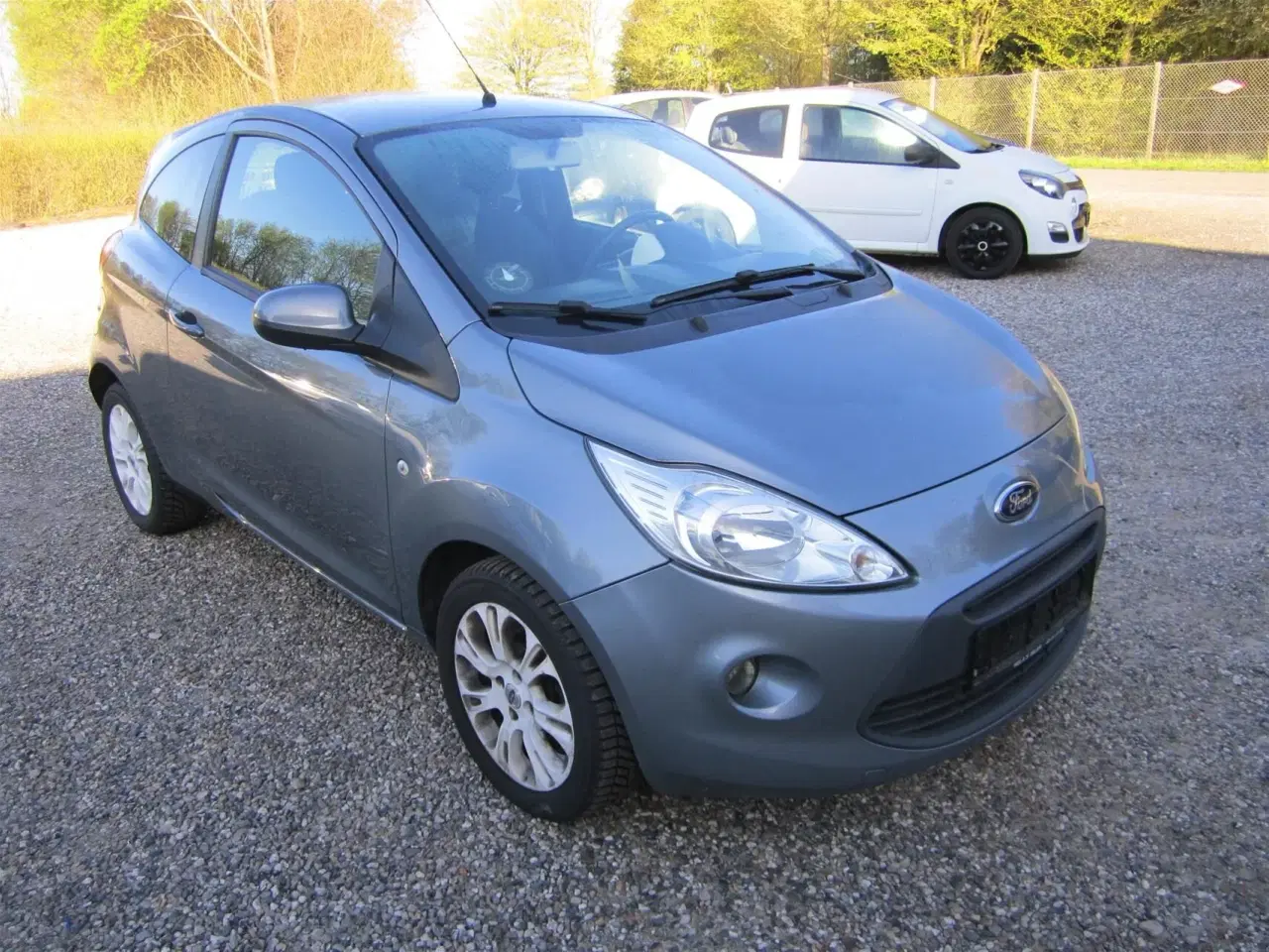 Billede 2 - Ford Ka 1,2 Titanium 69HK 3d