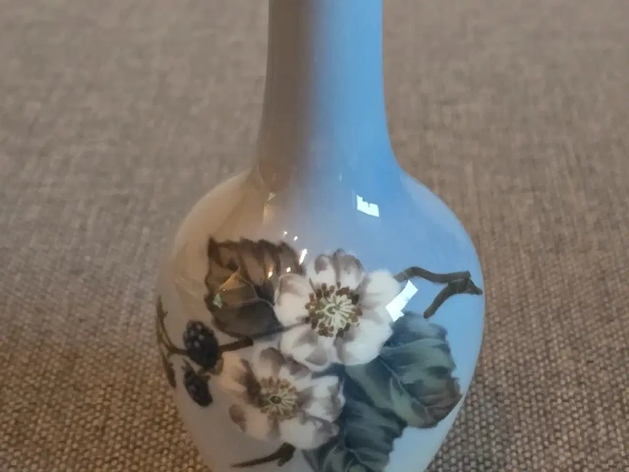 Billede 1 - Vase fra Royal Copenhagen