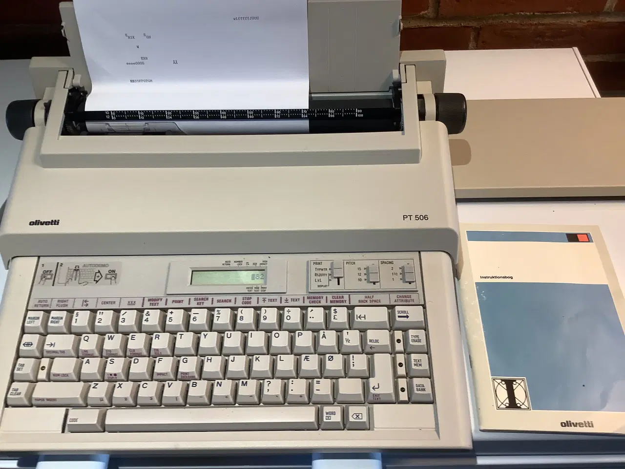 Billede 1 - Kulehoved skrivemaskine ca 40år