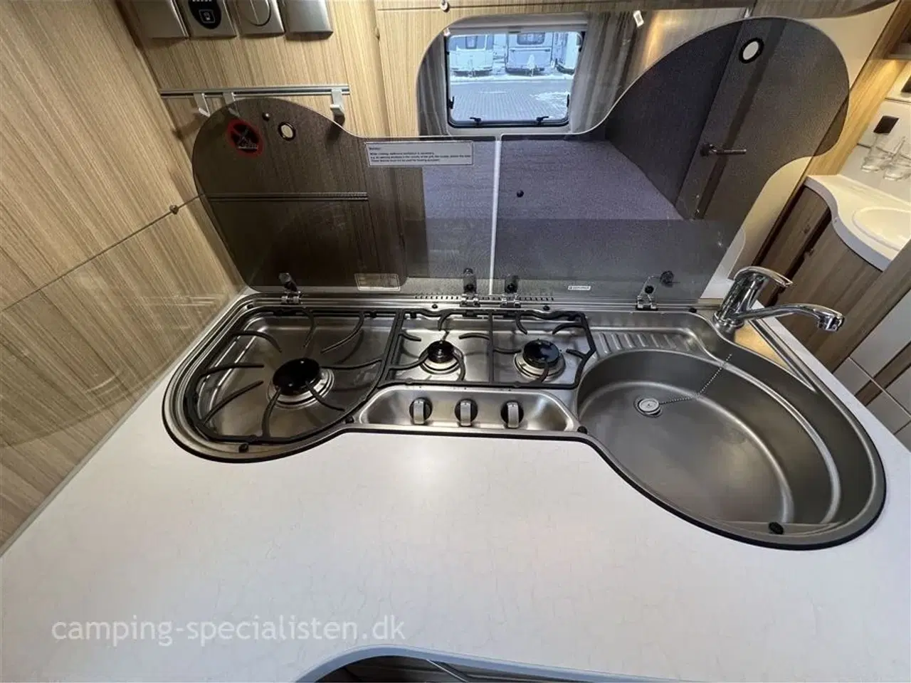 Billede 8 - 2016 - Fendt Bianco Activ 495 SFE   2016 Fendt Bianco 495 SFE - se den nu hos Camping-Specialisten.dk