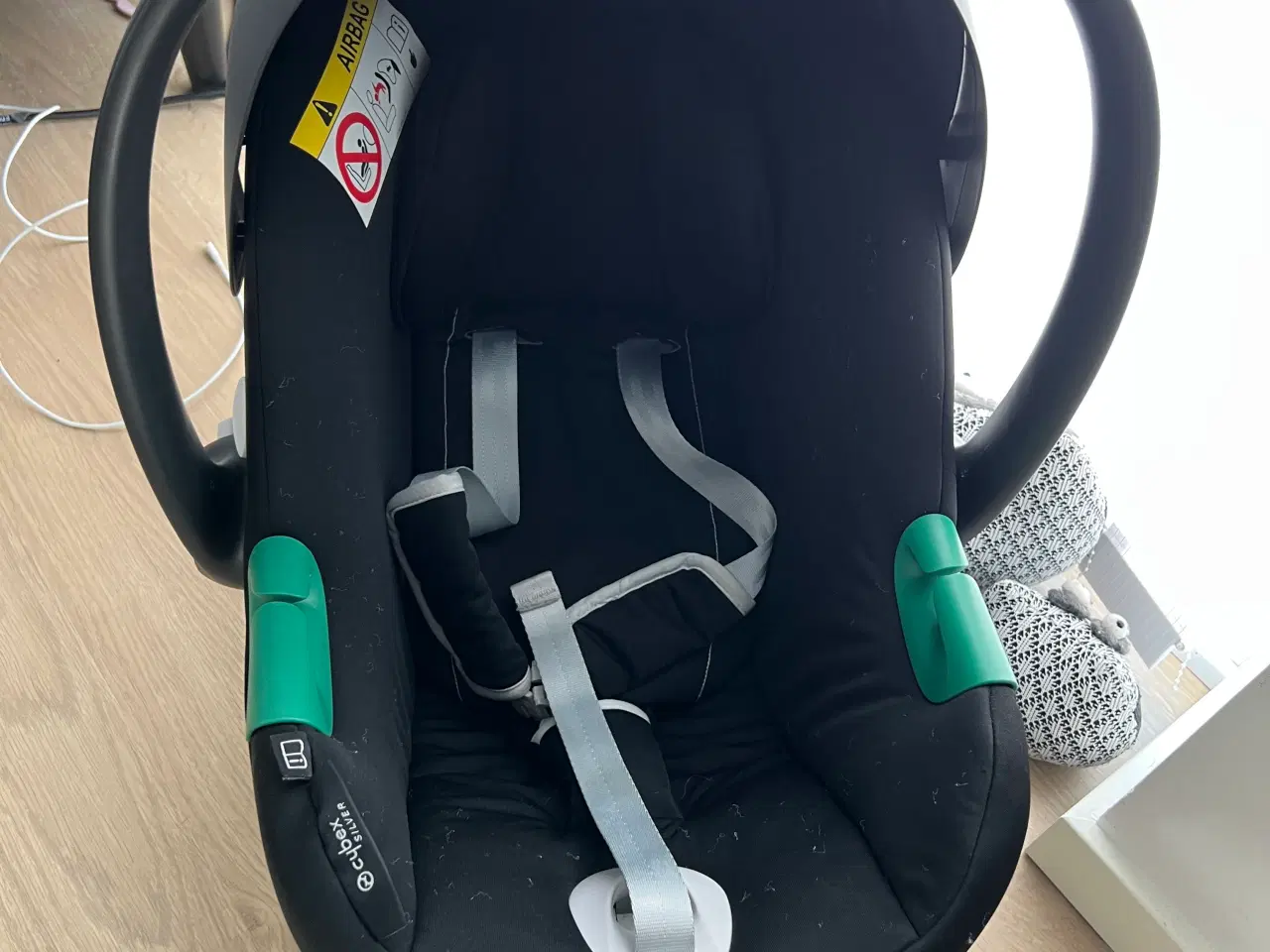Billede 2 - Cyber silver autostol med base