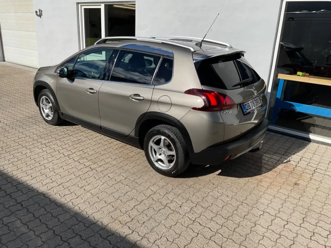 Billede 5 - Peugeot 2008 1,6 BlueHDi 100 Allure Sky