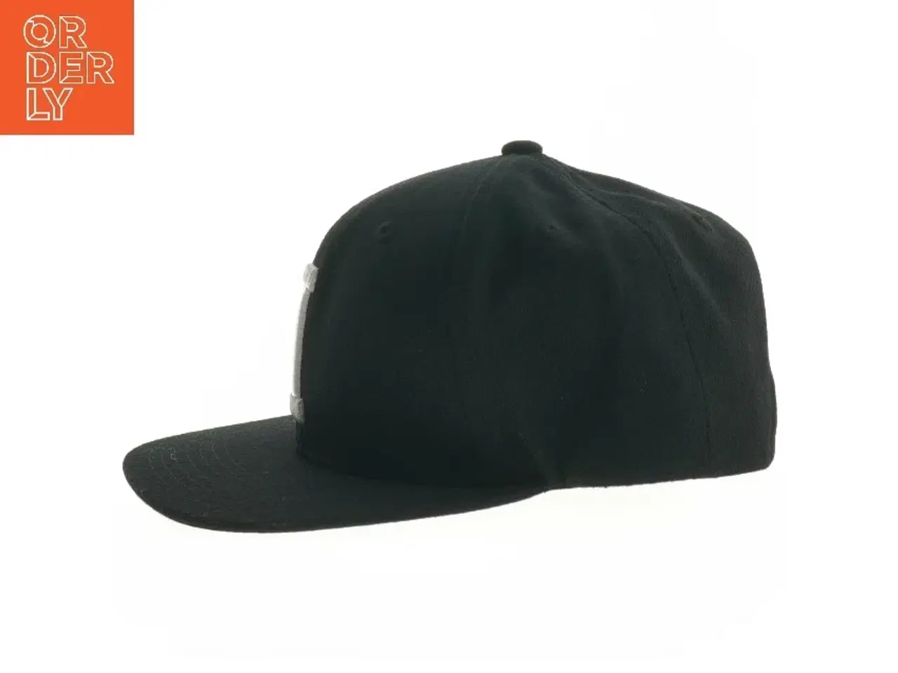 Billede 3 - Sort snapback kasket (str. 12)