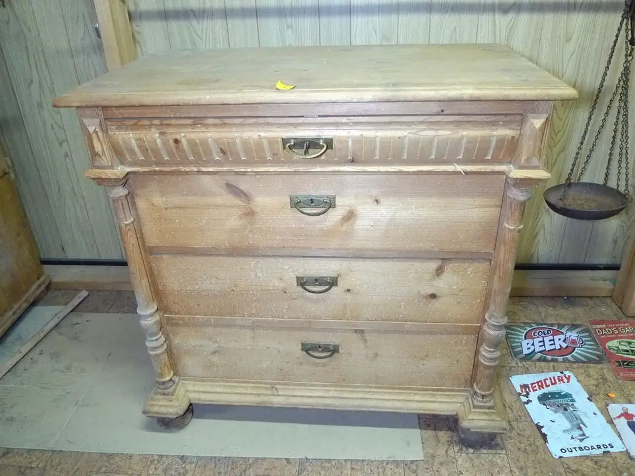 Billede 1 - Kommode i træ ca. 80x60xH90cm