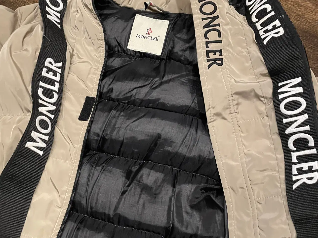 Billede 3 - Moncler vinterjakke str. 11 - 12