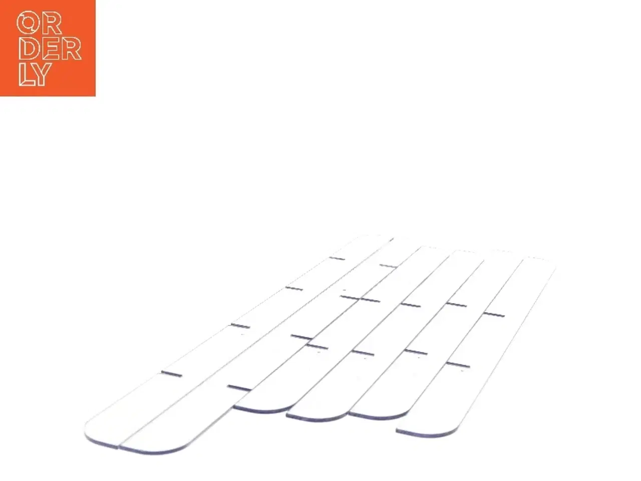 Billede 2 - Gennemsigtig plastik hylde (str. 65 og 53 x cm)