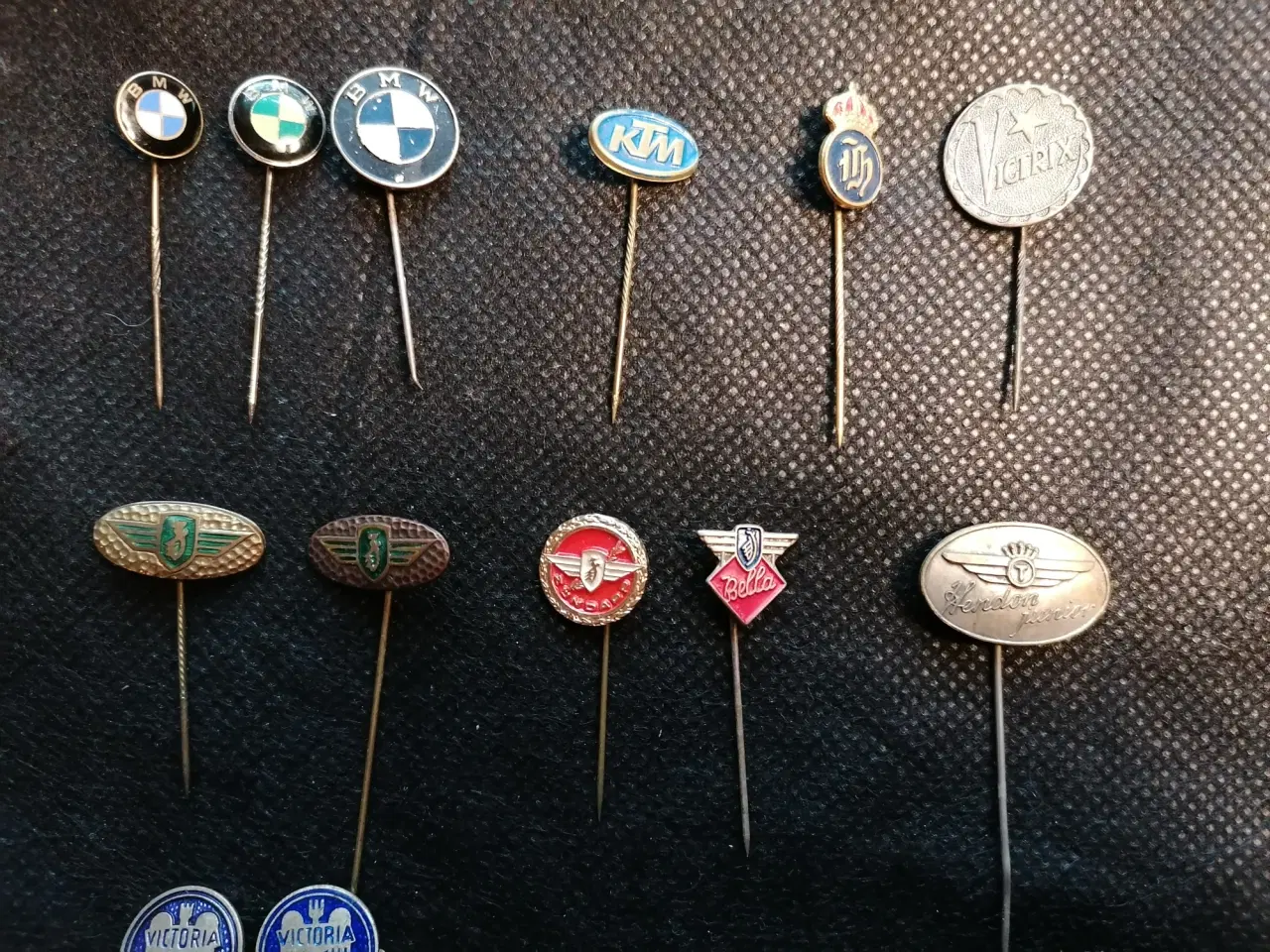 Billede 20 - Samler Pins mange sjældne.