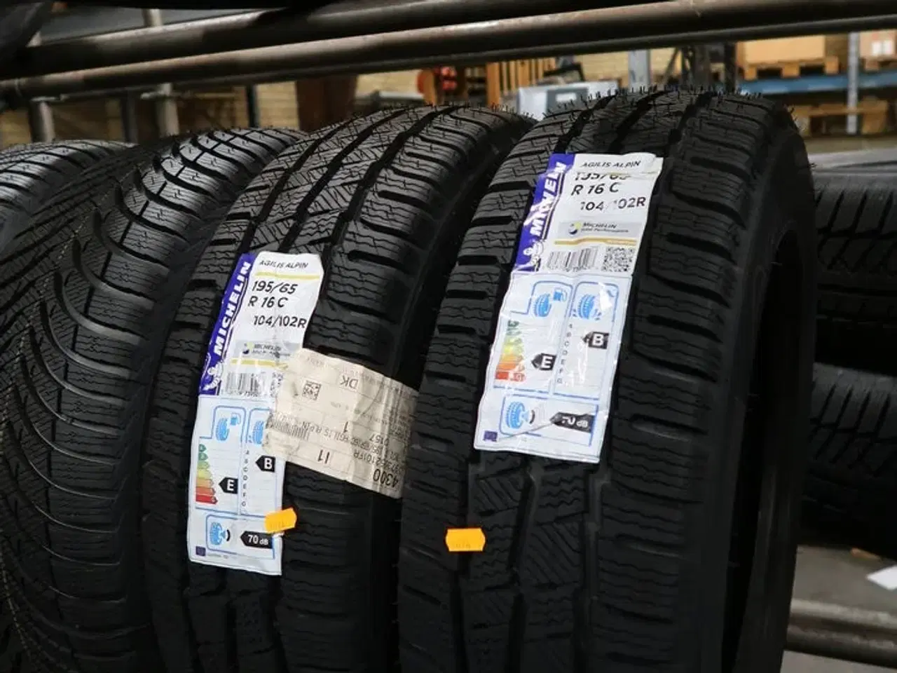 Billede 1 - 2 stk. dæk