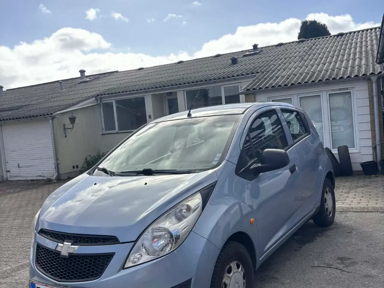 Billede 1 - Fin lille bil med lav km - nysynet