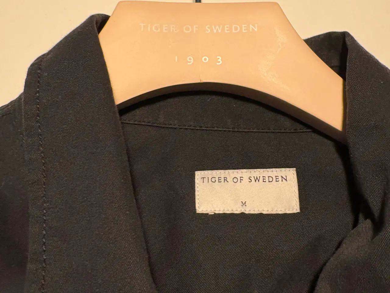 Billede 2 - Tiger of sweeden overskjorte M