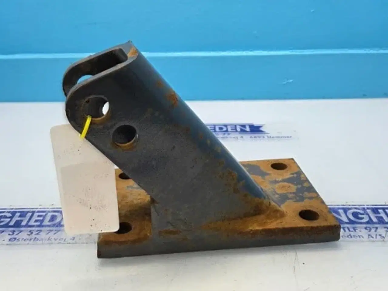 Billede 4 - Ford 6600 Beslag R. E8NNE553AA