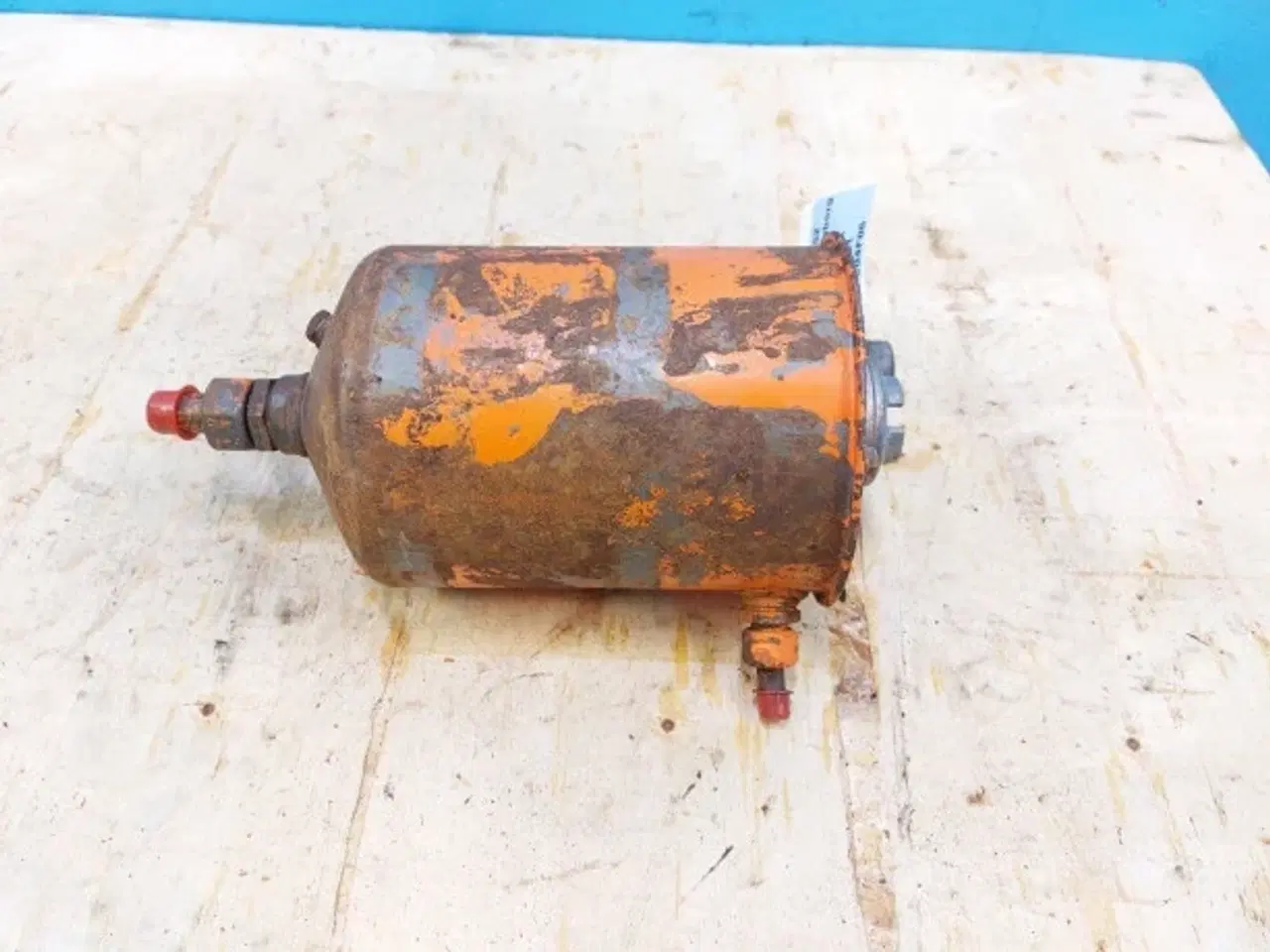 Billede 3 - Dronningborg D900 OIietank 451001