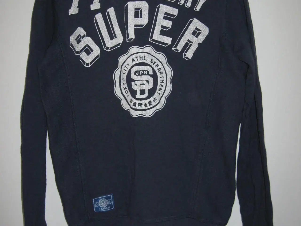 Billede 2 - Sweatshirts SuperDry og Rascals str S samlet pris