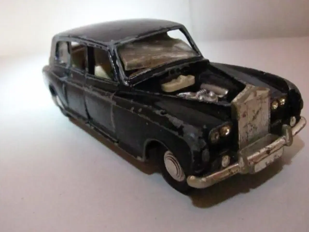 Billede 1 - Gammel sjov model legetøjsbil,Dinky Toys