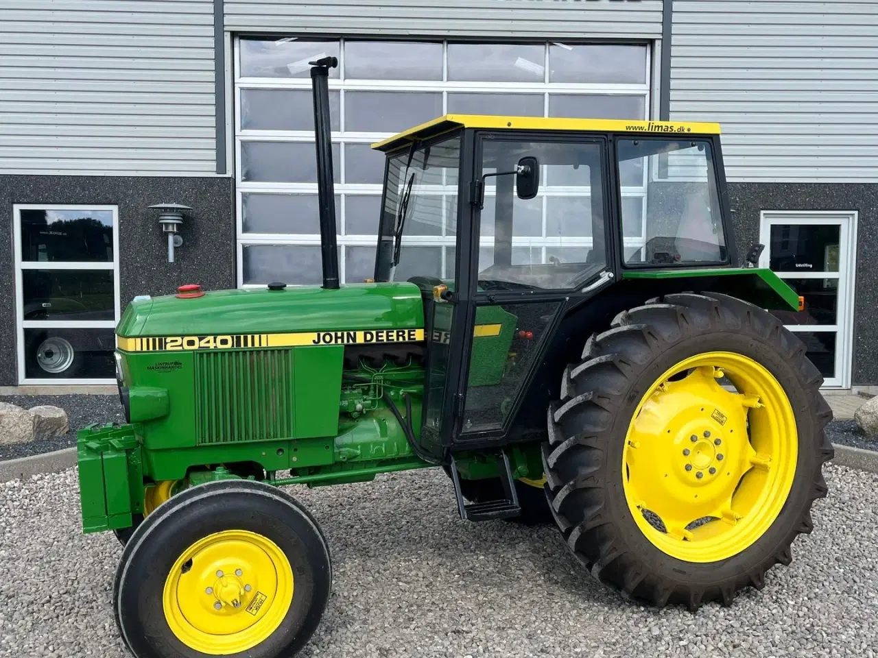 Billede 1 - John Deere 2040 Med nye dæk hele vejen rundt