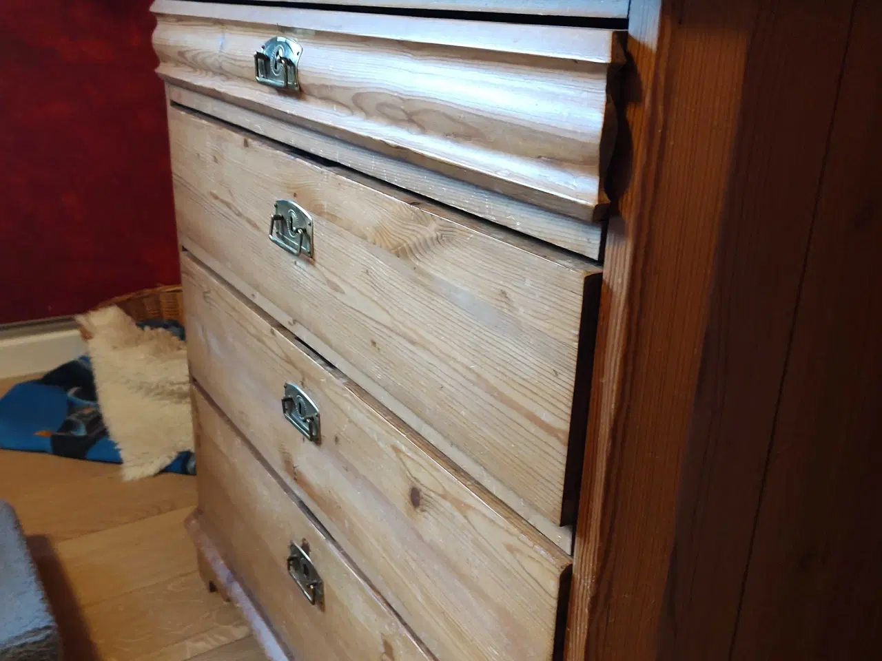 Billede 4 - Antik kommode til salg 🪑✨  Smuk og charmerende an