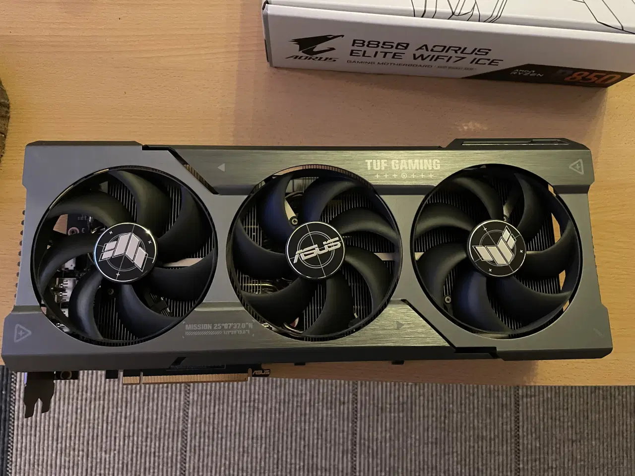 Billede 1 - Radeon TUF 7900xt