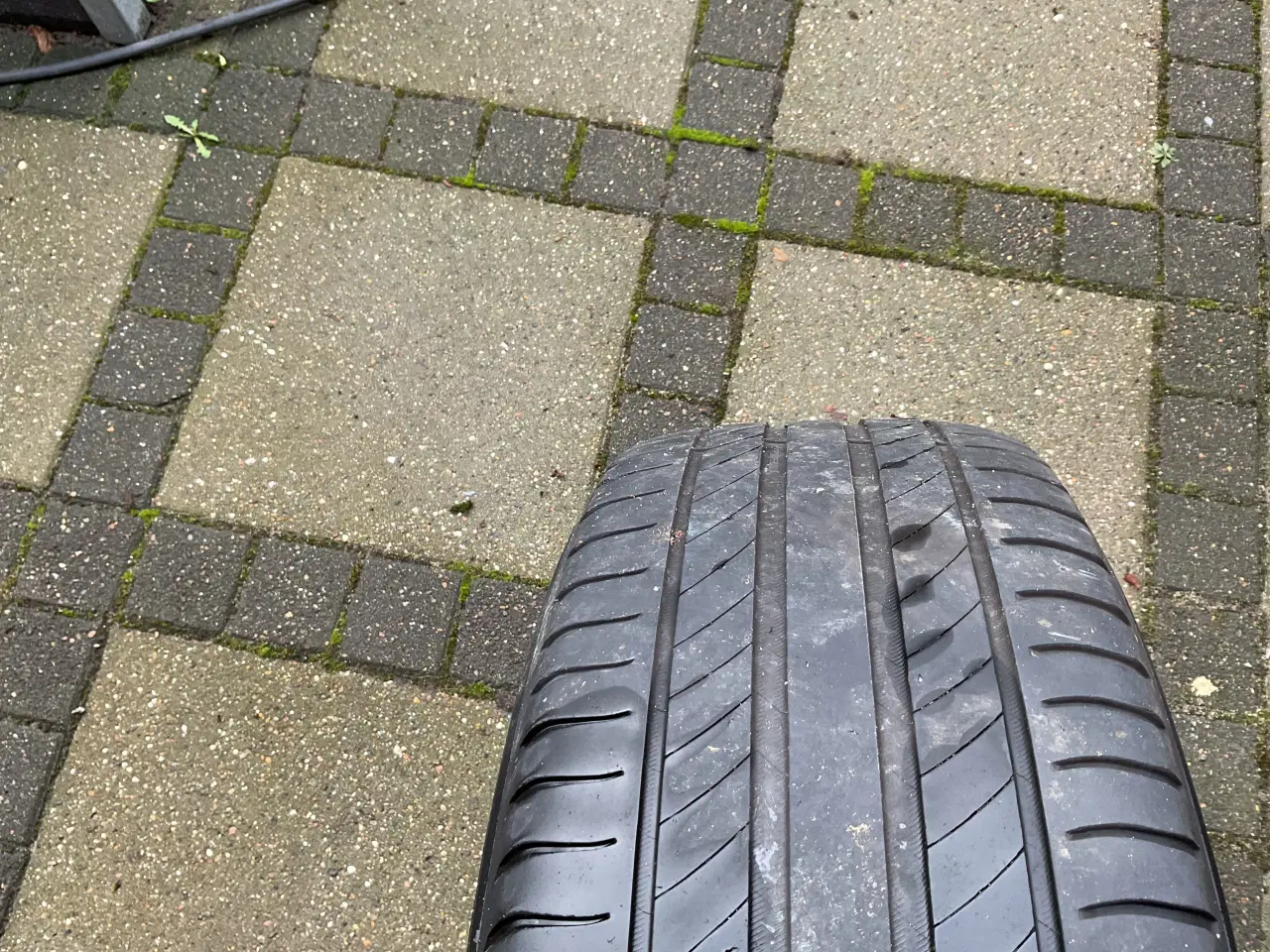 Billede 3 - Originale CitroenC4 Alufælge m. Michelin sommerdæk