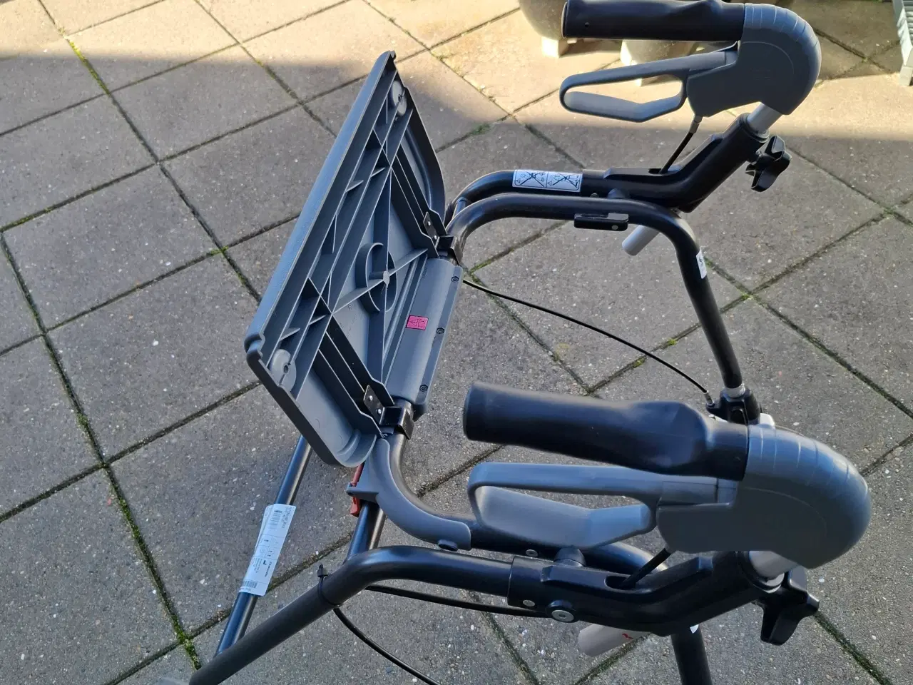 Billede 4 - Rollator dolomite futura 680