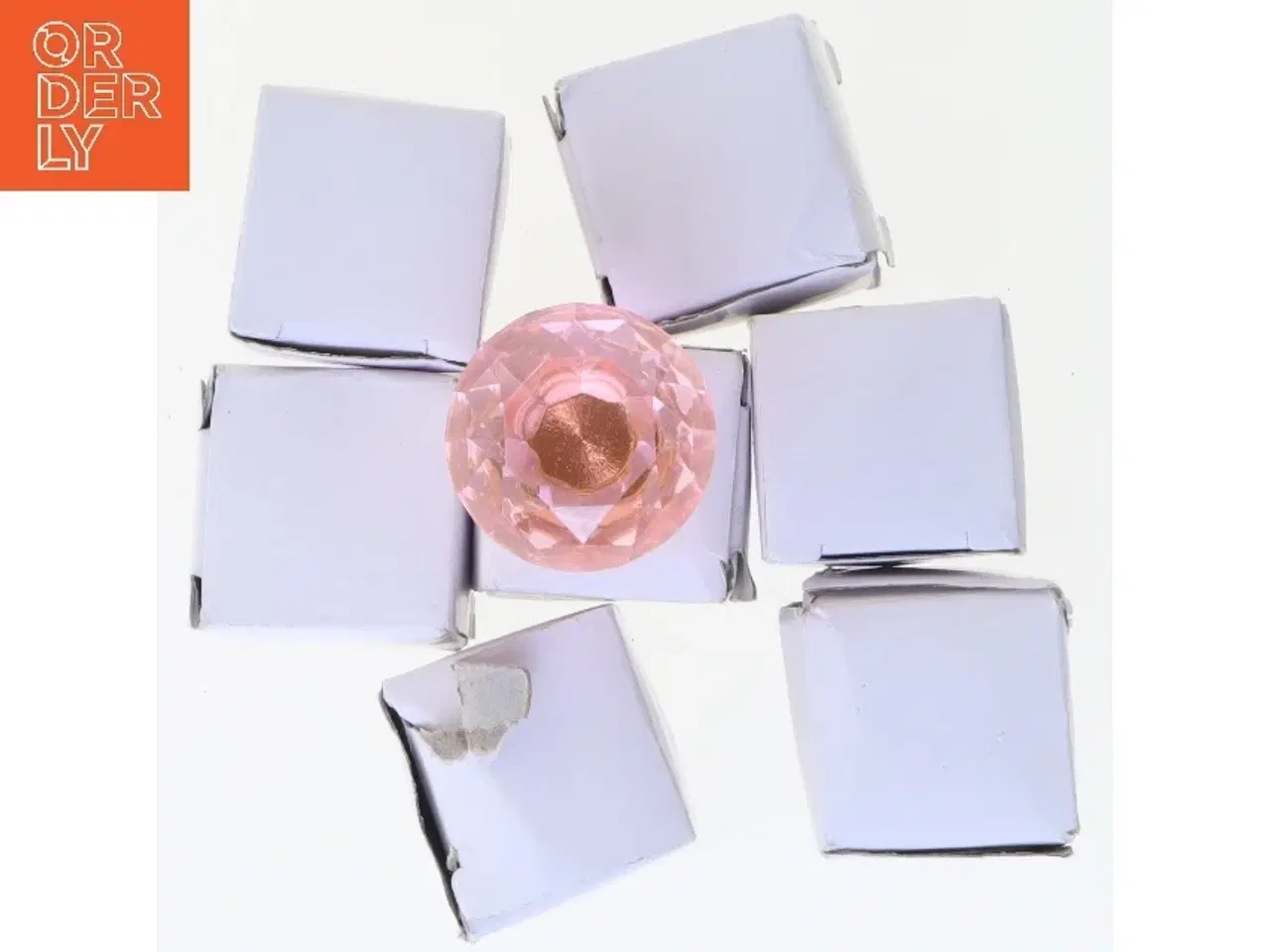 Billede 7 - Rosa diamantformede knopper fra Pujang Co., Ltd (str. 8 styk, 3x3 cm)