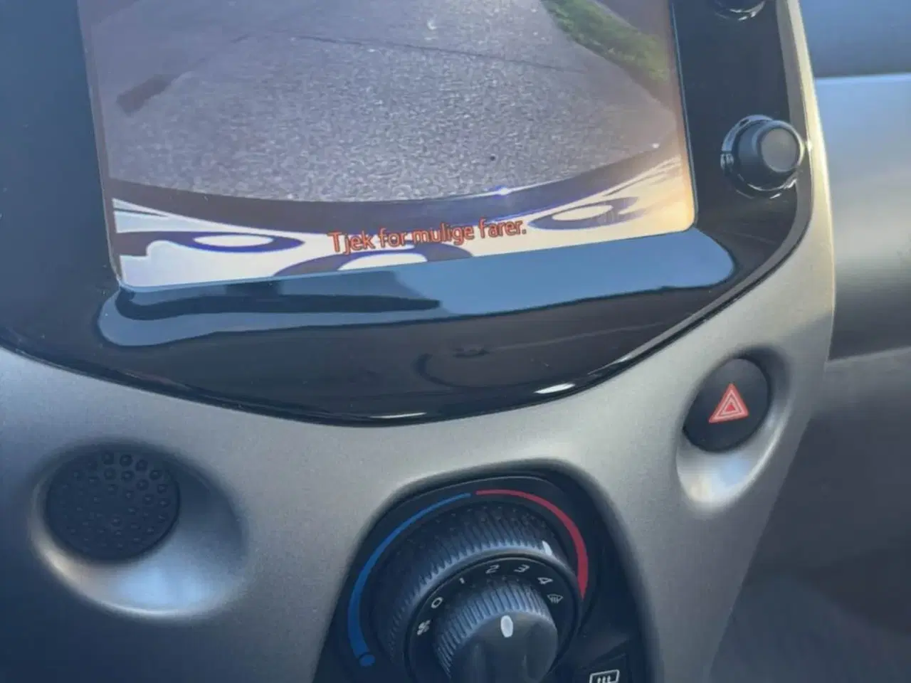 Billede 5 - Velkørende Toyota Aygo 1.0 Vvt-i med soltag 