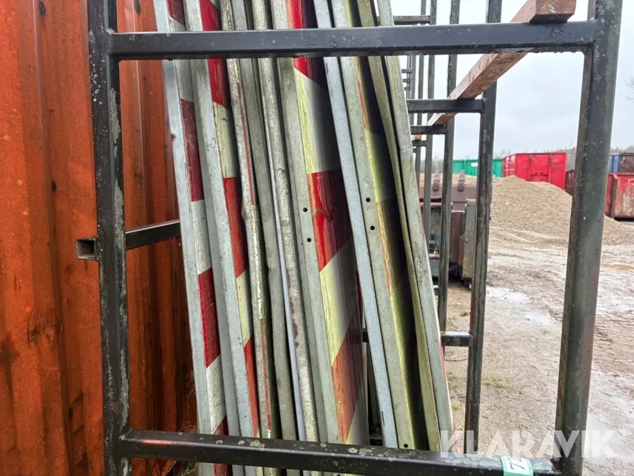 Billede 9 - Stativ med vejskilte cirka 39 skilte