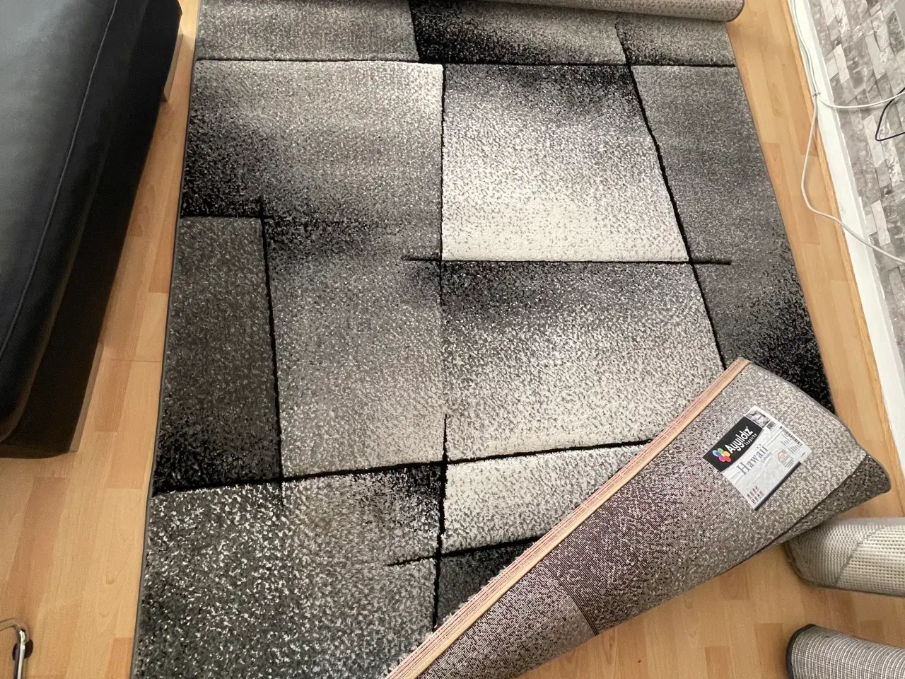 Billede 4 - Tæpper (flytter salg) 