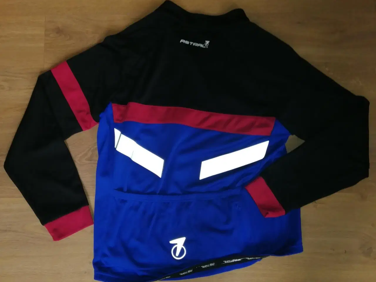 Billede 3 - ASTRAL CYKEL JAKKE, STR. XXL, I FLOT STAND