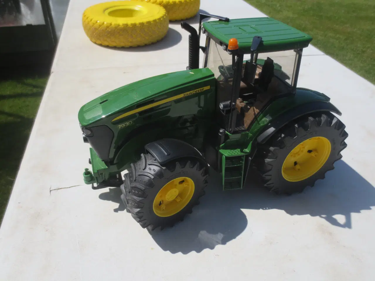 Billede 2 - 1 stk John Deere 7930 i Bruder 