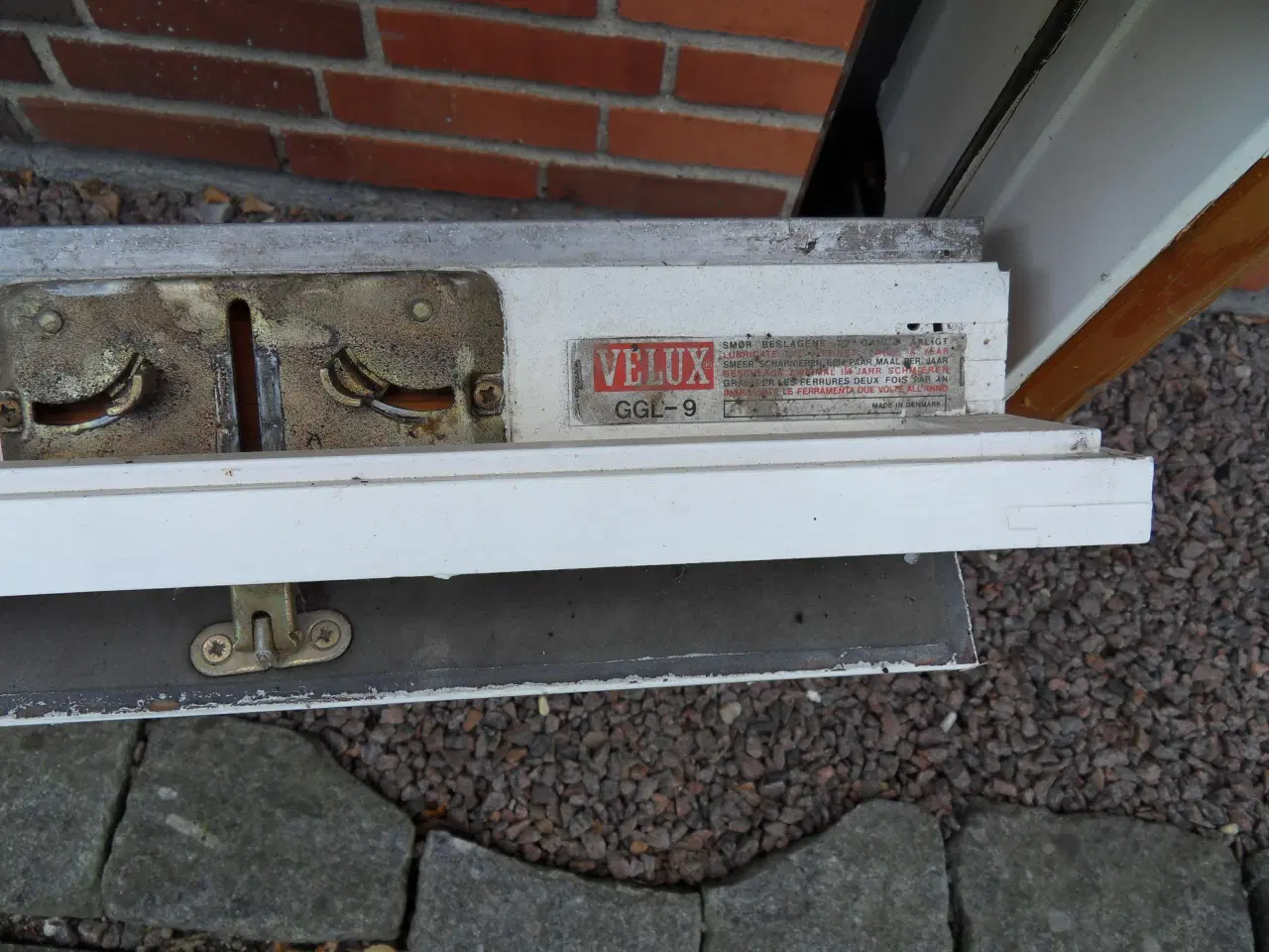 Billede 3 - VELUX-vindue  70x55 cm - Ovenlysvindue