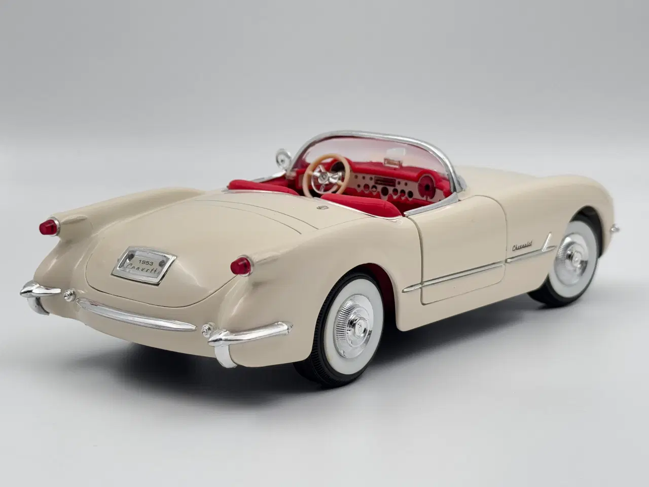 Billede 3 - 1953 Chevrolet Corvette Convertible 1:18 