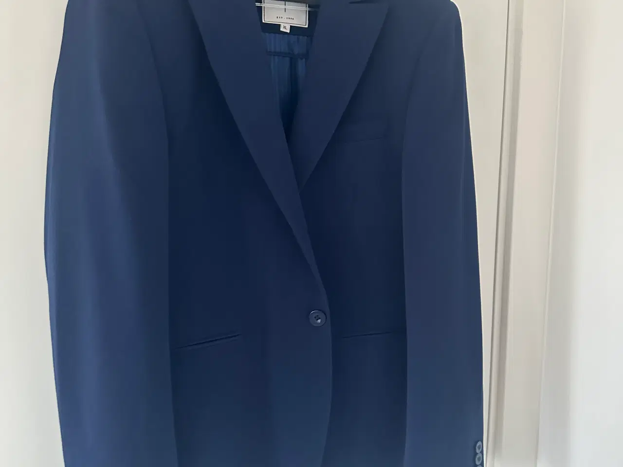 Billede 8 - Flot Hound blazer i mørkeblå - konfirmation