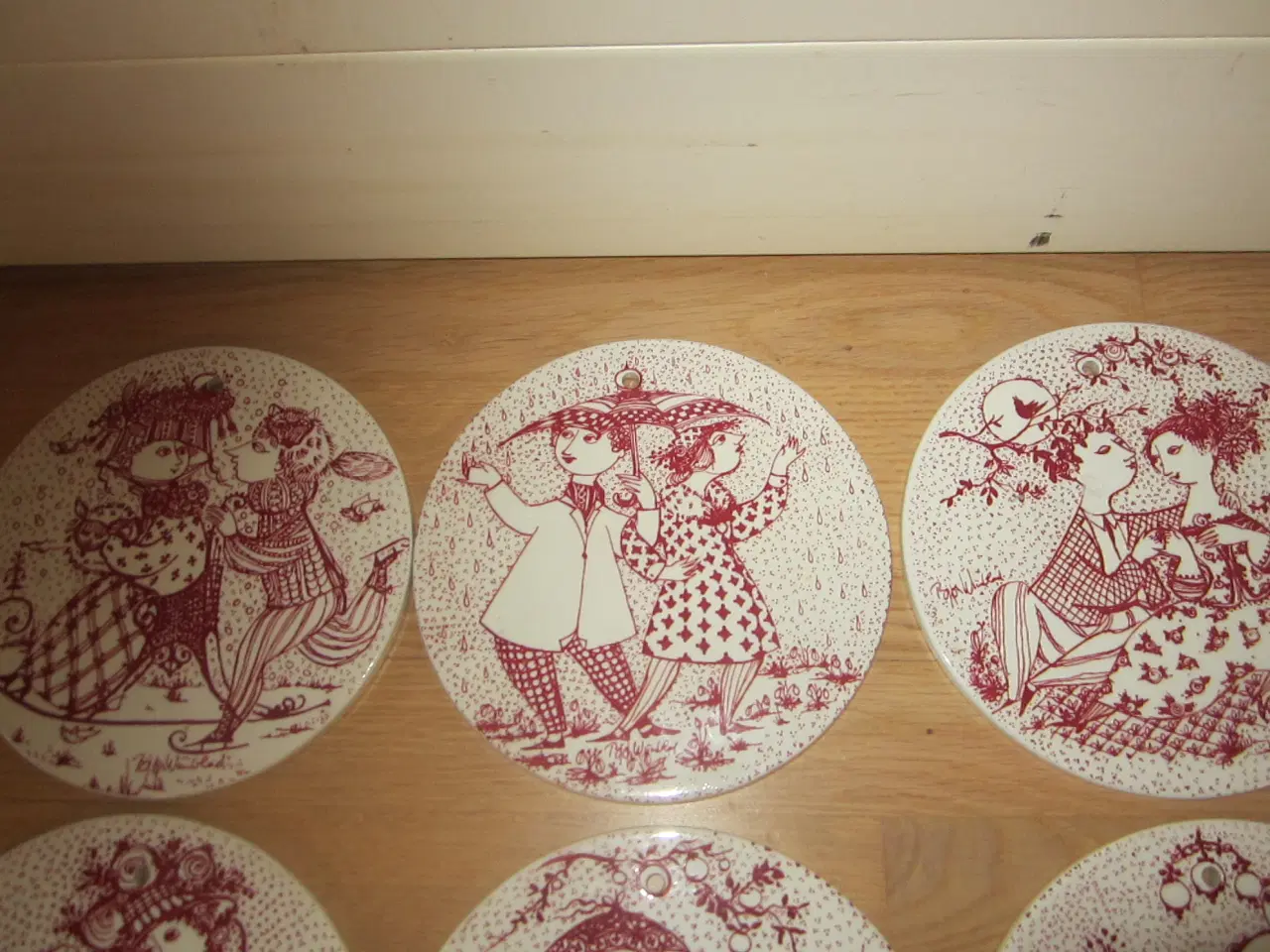 Billede 4 - Meget fine Bjørn Wiinblad stjerneplatter læs i bes