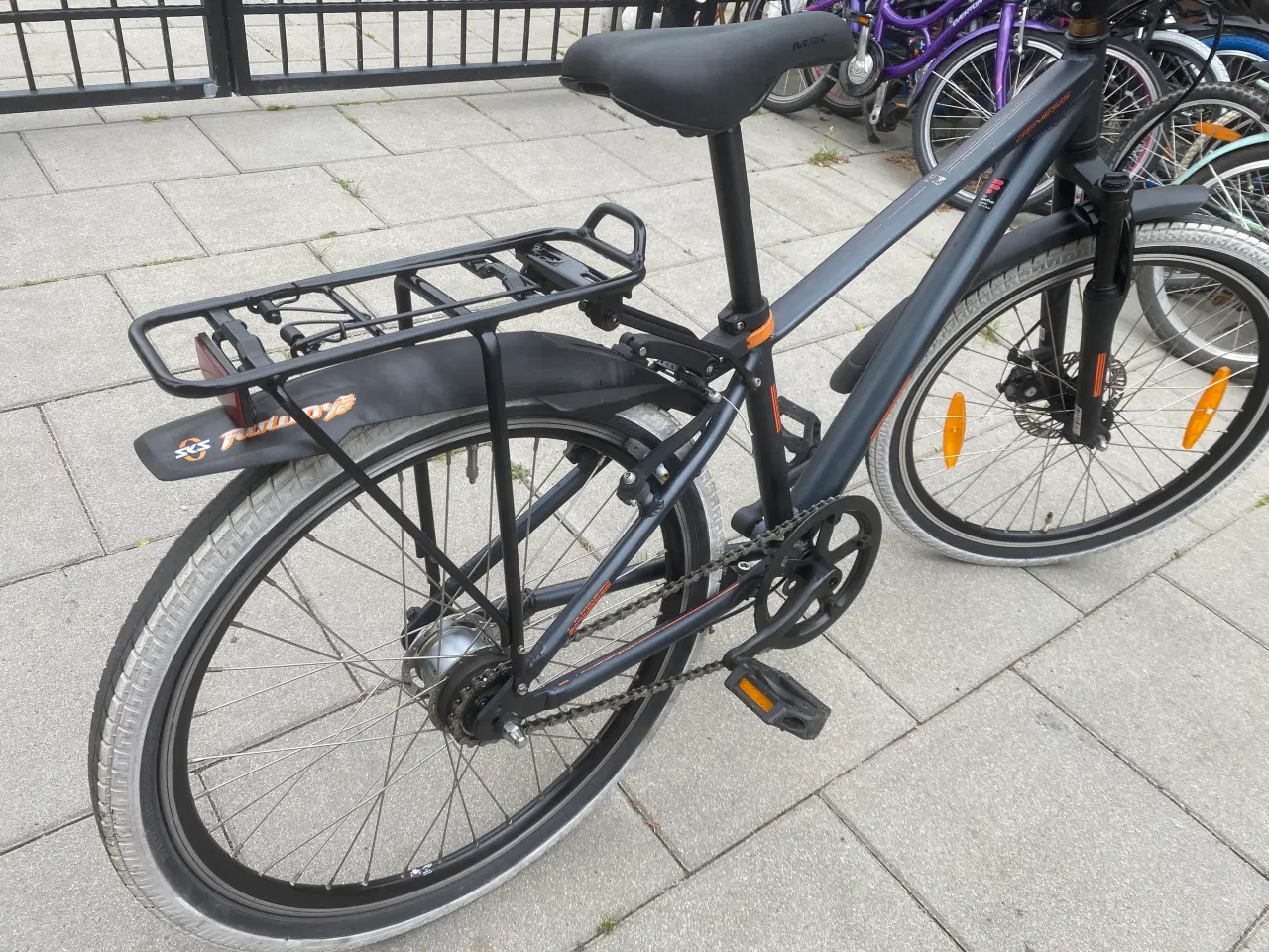 Billede 8 - Købt til 5499 kr 24 tommer topmodellen 