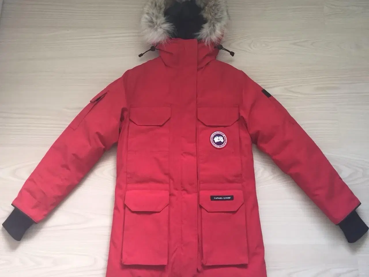 Billede 1 - Canada Goose Ladies EXPEDITION Parka jakke i rød 