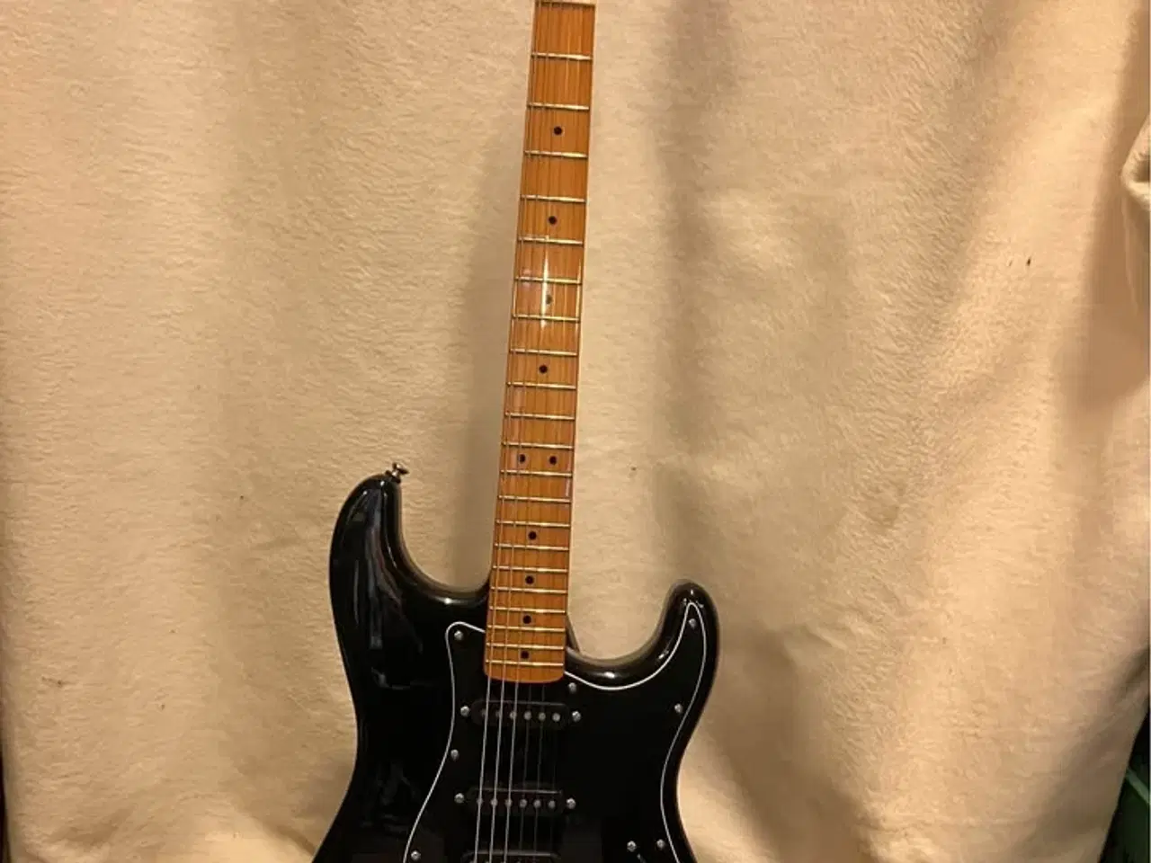 Billede 1 - Squier Stratocaster