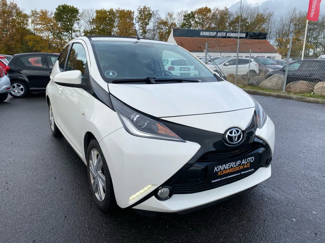 Billede 2 - Toyota Aygo 1,0 VVT-I X-Wave Sky 69HK 5d
