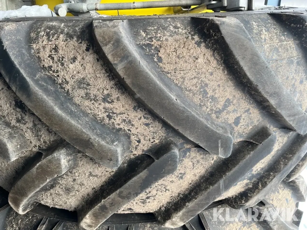 Billede 5 - Tvillinghjul John Deere bag 620/70-42 med låse 2 styk