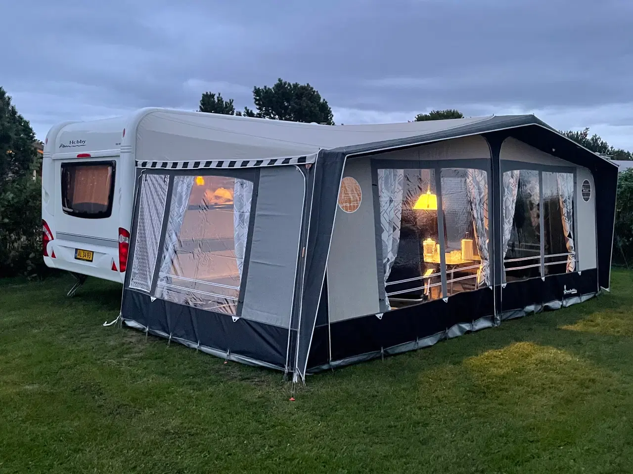 Billede 16 - Hobby 560 CFE DE LUXE 2013